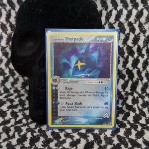 Holo Team Aqua's Sharpedo Pokémon Card